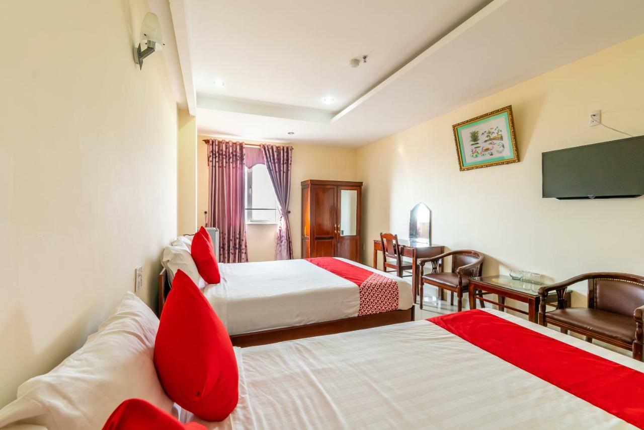 Oyo 375 Hoa Binh Hotel Da Nang Exterior foto