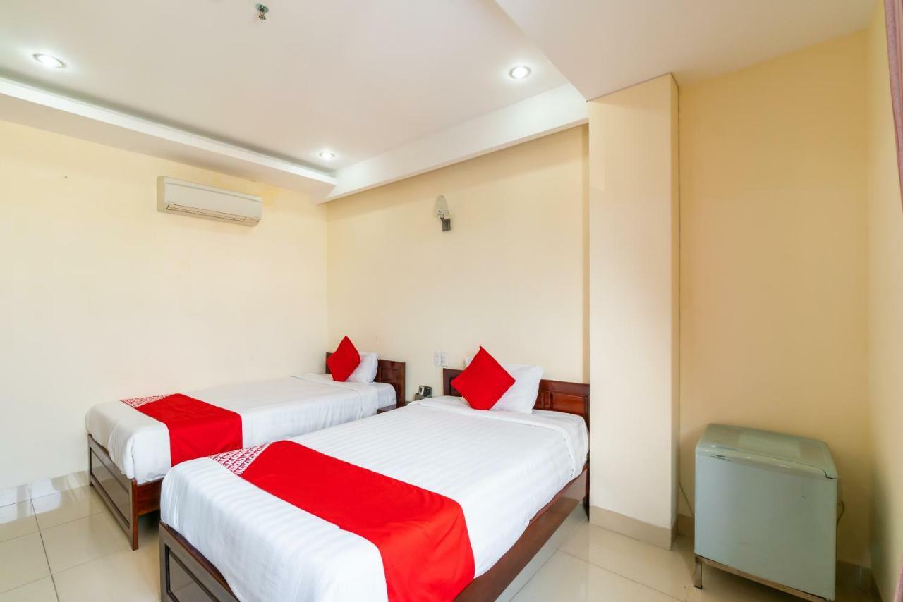 Oyo 375 Hoa Binh Hotel Da Nang Exterior foto
