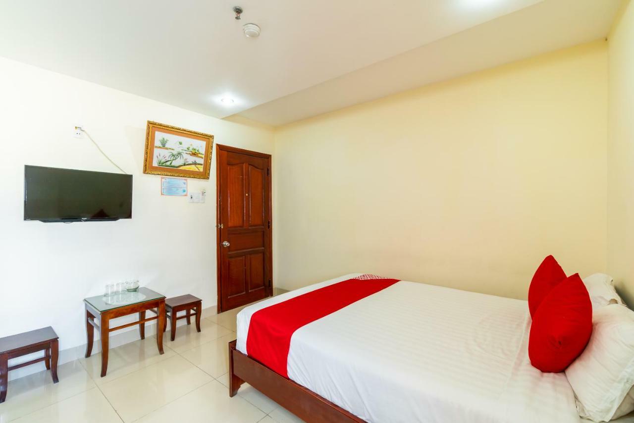 Oyo 375 Hoa Binh Hotel Da Nang Exterior foto